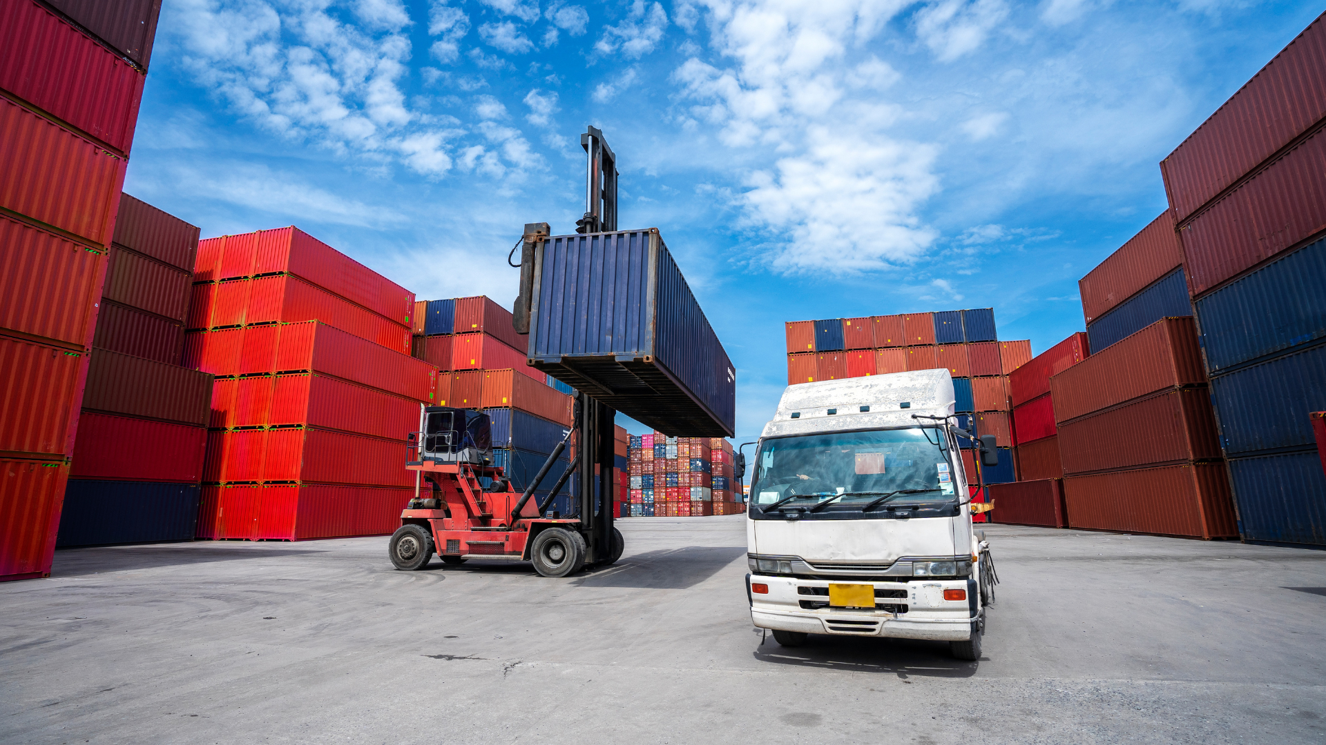 Tips Impor Barang dengan Volume Besar dari China Bagi Pemula | Wilehcargo